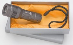 Polıce PC-17 Cree Power Ledli El Feneri ( 3 Tane İnce Kalem Pille Çalışır) - POLICE